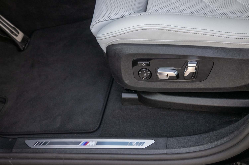 BMW X6 xDrive30d M Sportpaket AHK HeadUp IconicGlow — photo 12