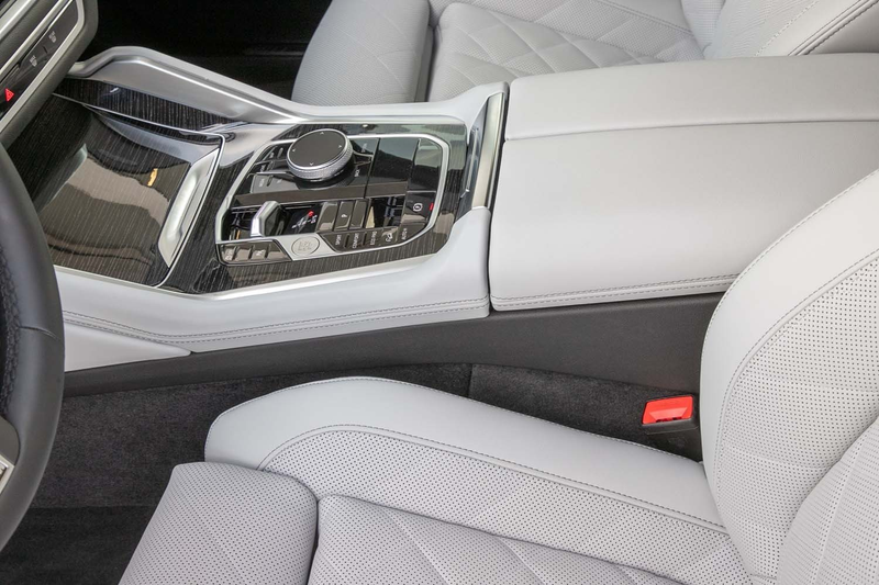 BMW X6 xDrive30d M Sportpaket AHK HeadUp IconicGlow — photo 9