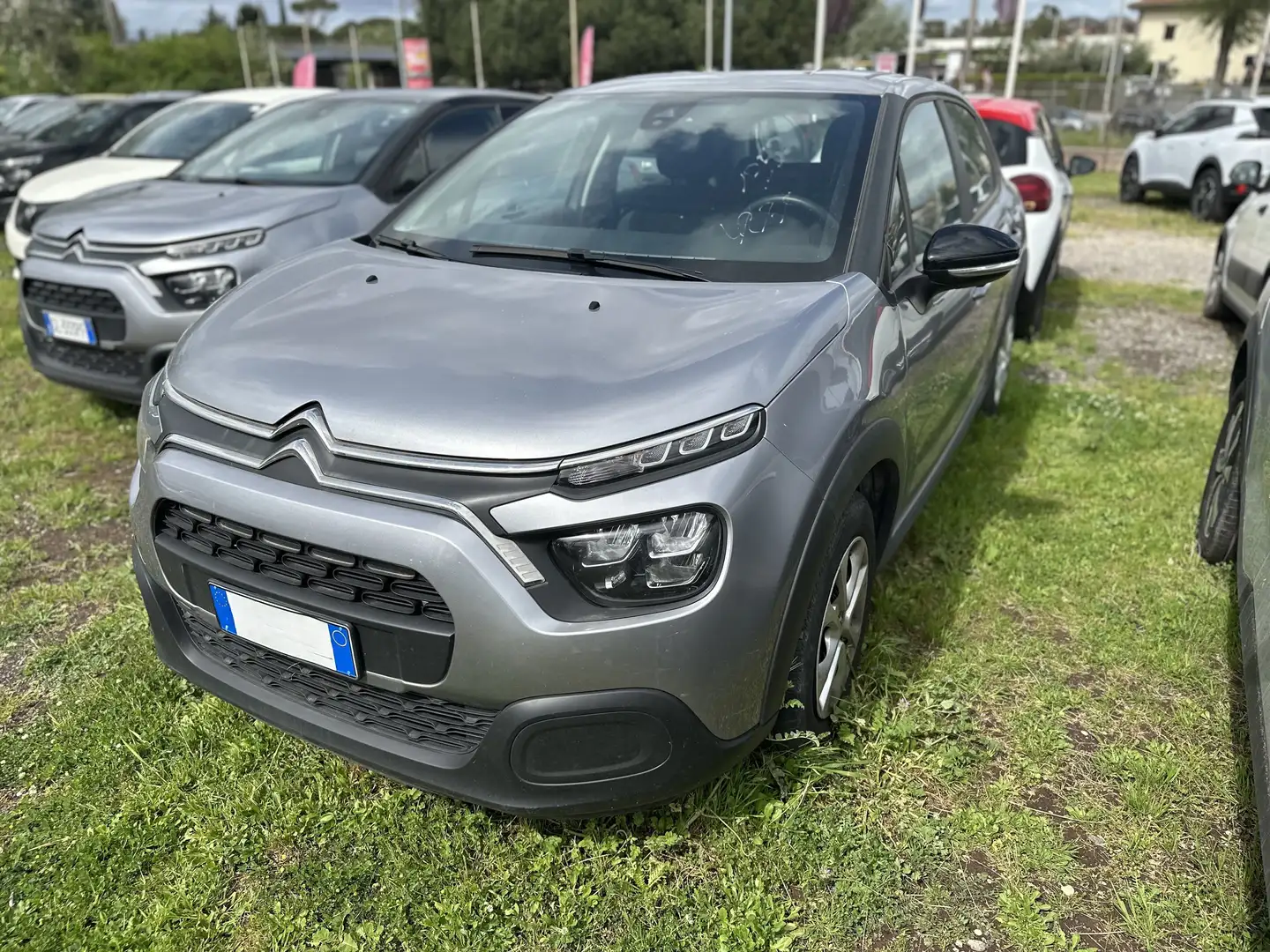 Citroen C3 C3 1.5 bluehdi Feel s Grau - 1