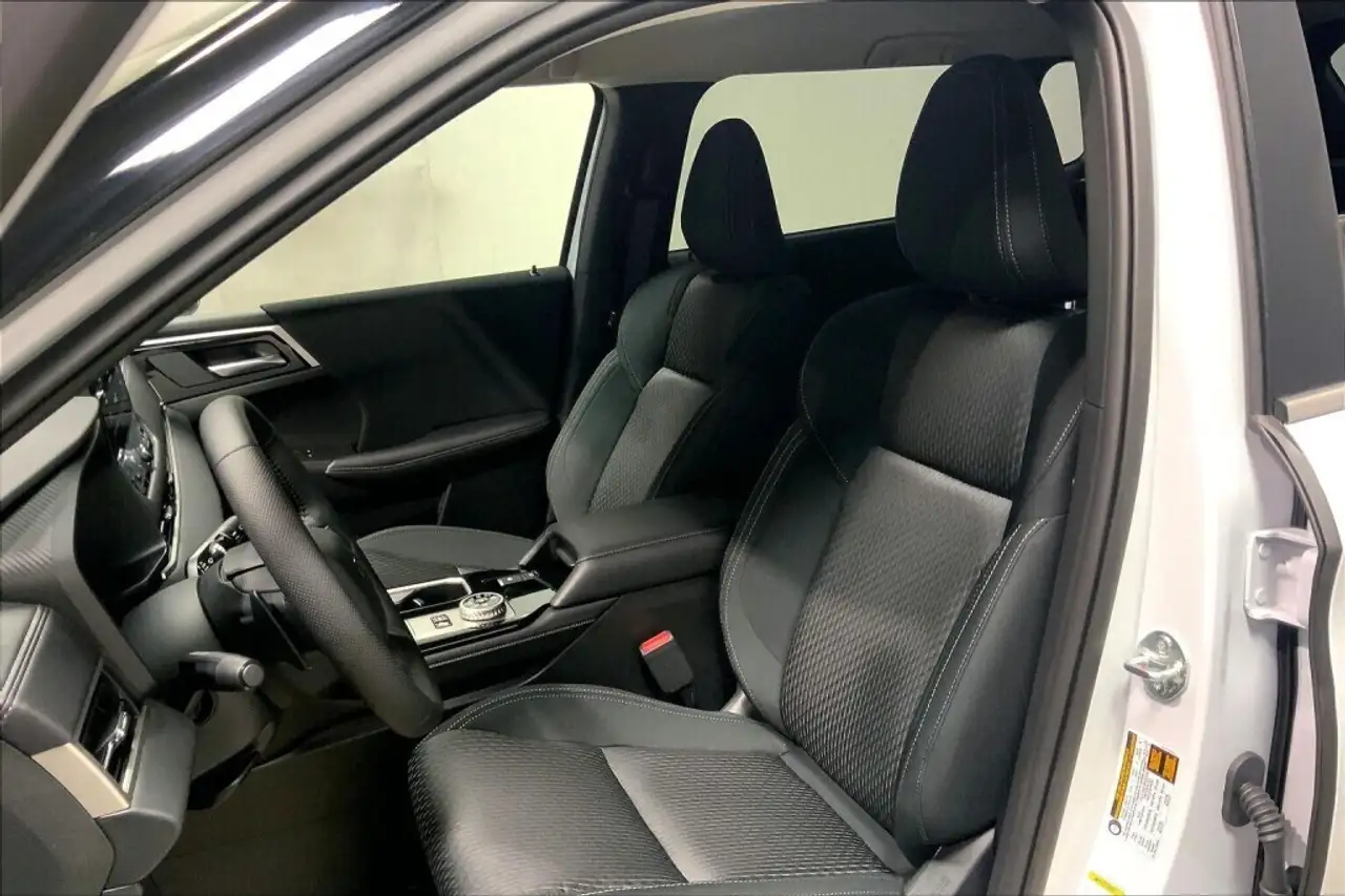 Mitsubishi Outlander снимка Mitsubishi Outlander