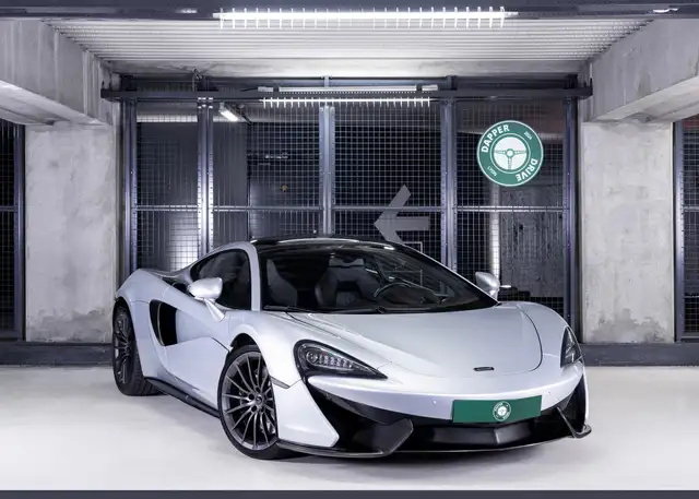 McLaren 570GT
