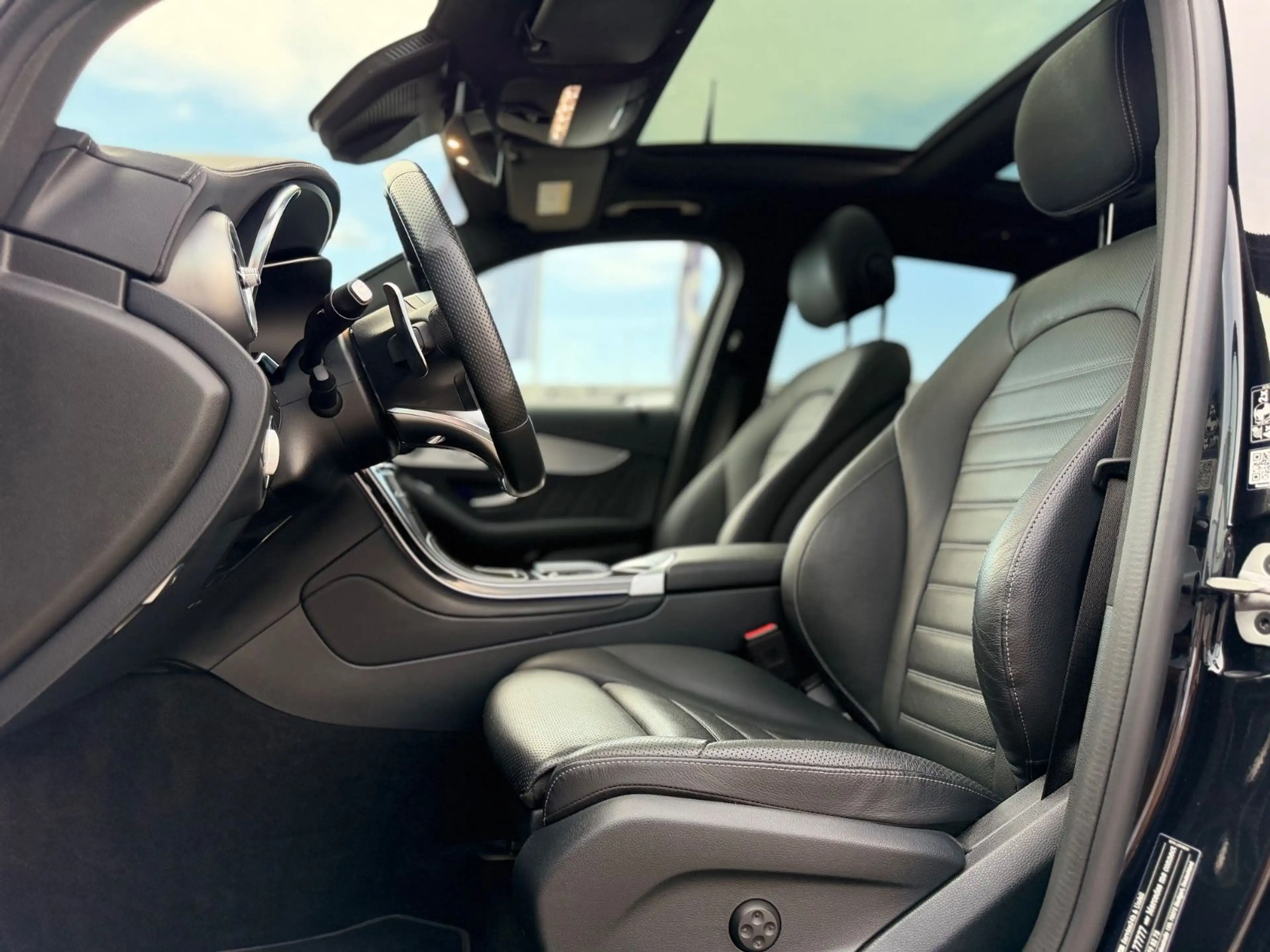 Mercedes-Benz GLC 43 AMG 4Matic — photo 15