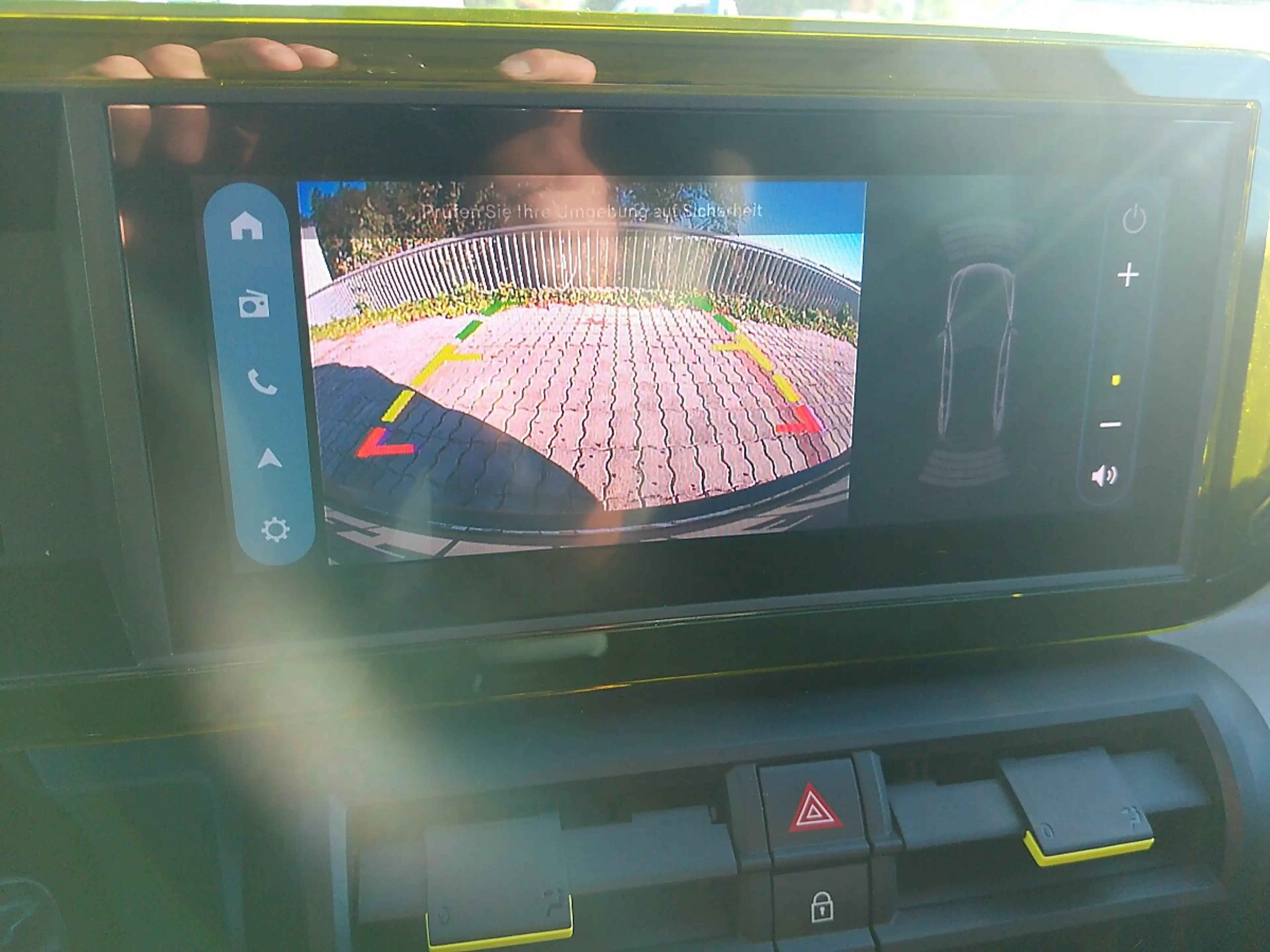 Fiat Grande Panda Hybrid mHEV 110 6-Gang eDCT La Prima — photo 9