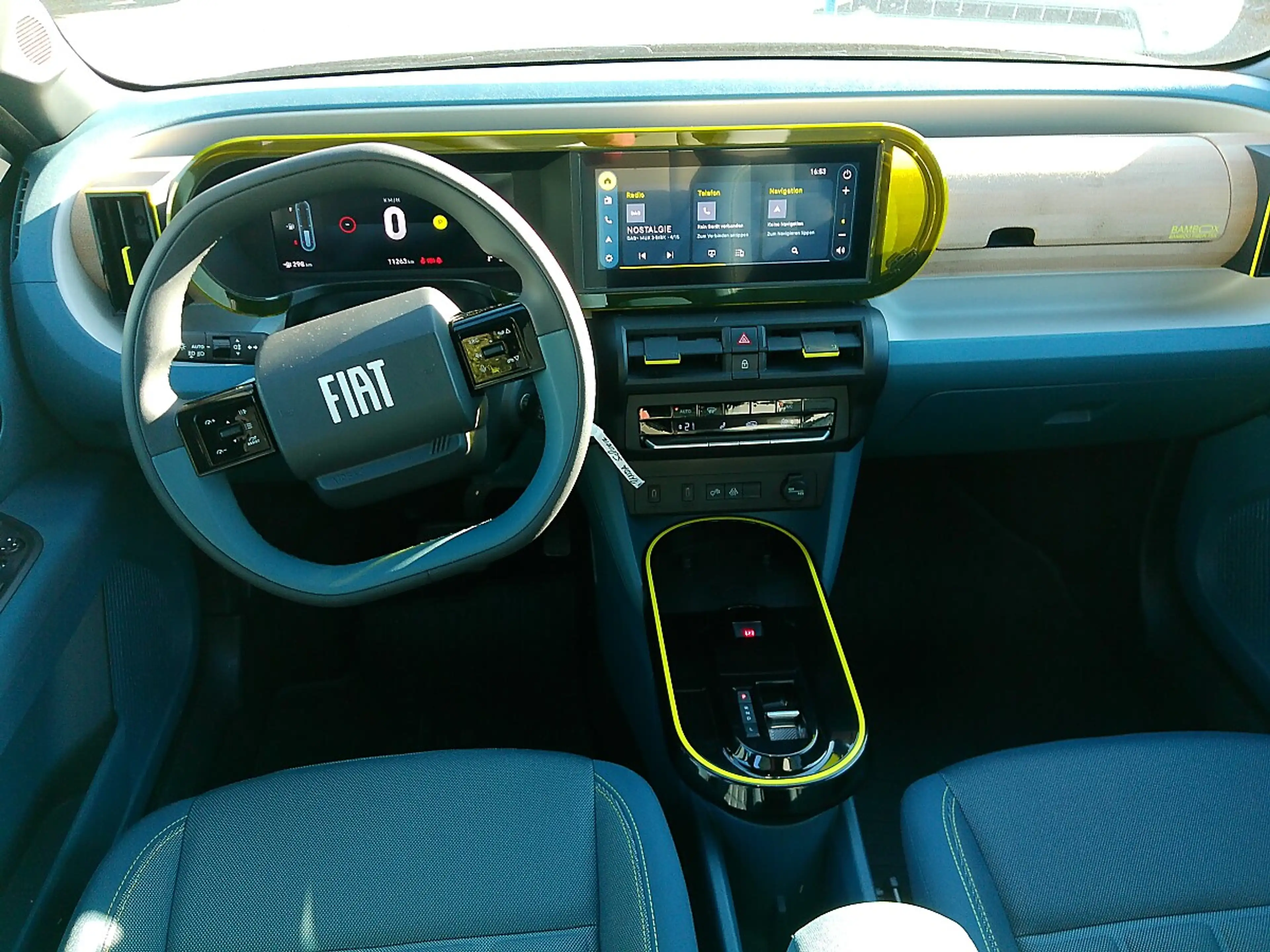 Fiat Grande Panda Hybrid mHEV 110 6-Gang eDCT La Prima — photo 7