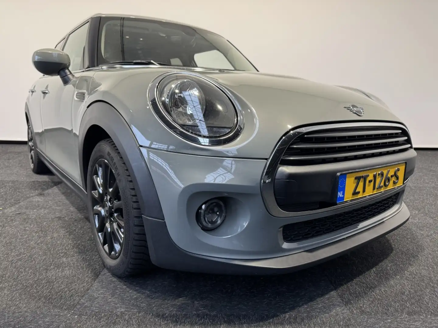 MINI One One Business Edition navigatie black line Grijs - 1