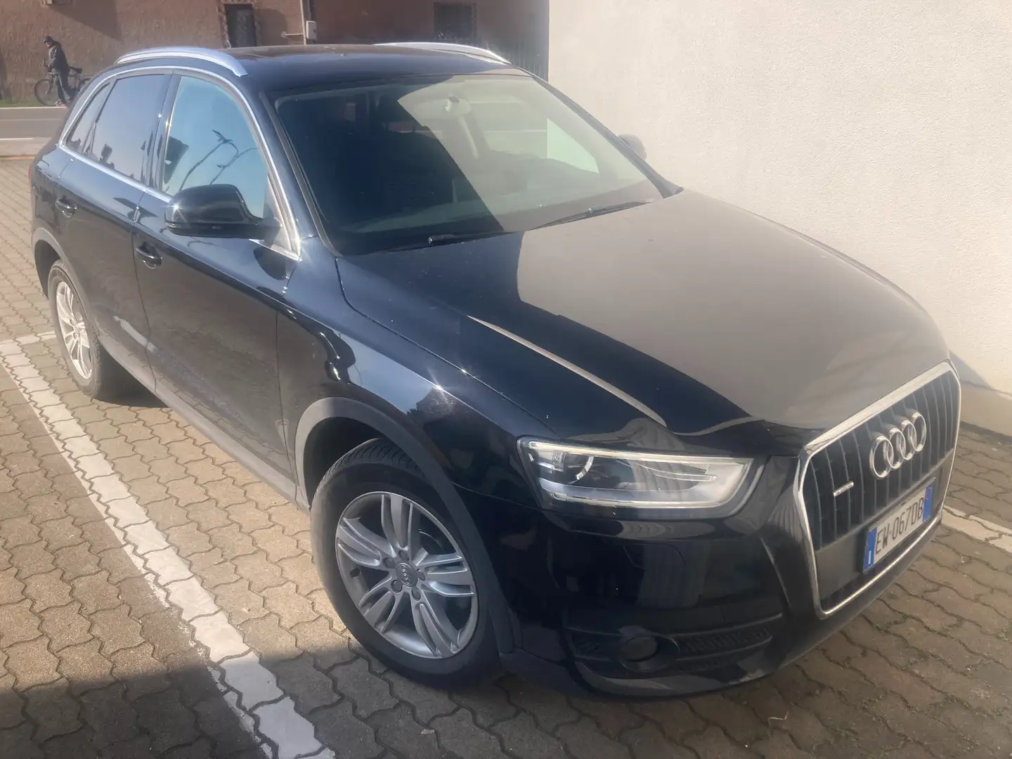 Audi Q3 Q3 2.0 tdi Business Plus quattro 140cv Nero - 1