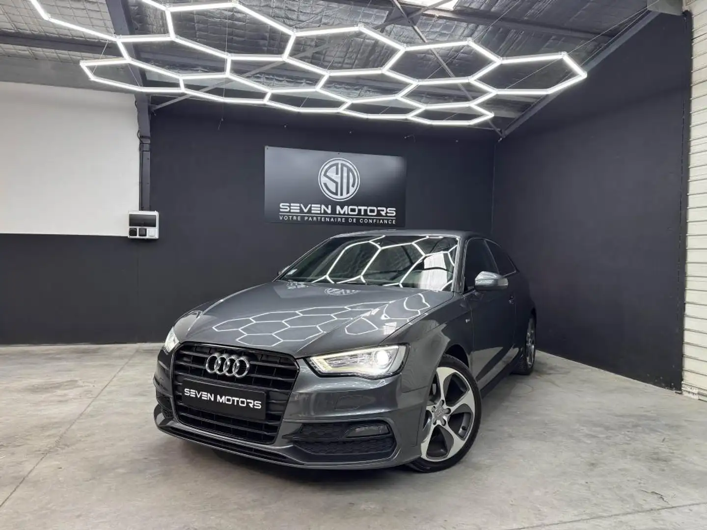 Audi A3 SPORTBACK 1.4 TFSI 150 CH S LINE Gris - 1
