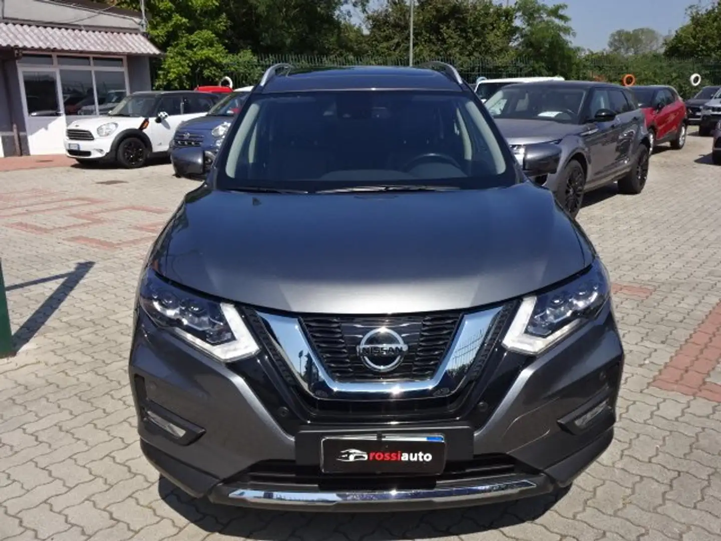 Nissan X-Trail 2.0 dci Tekna 4wd Grigio - 2