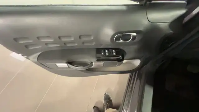 Citroen C3 view 18