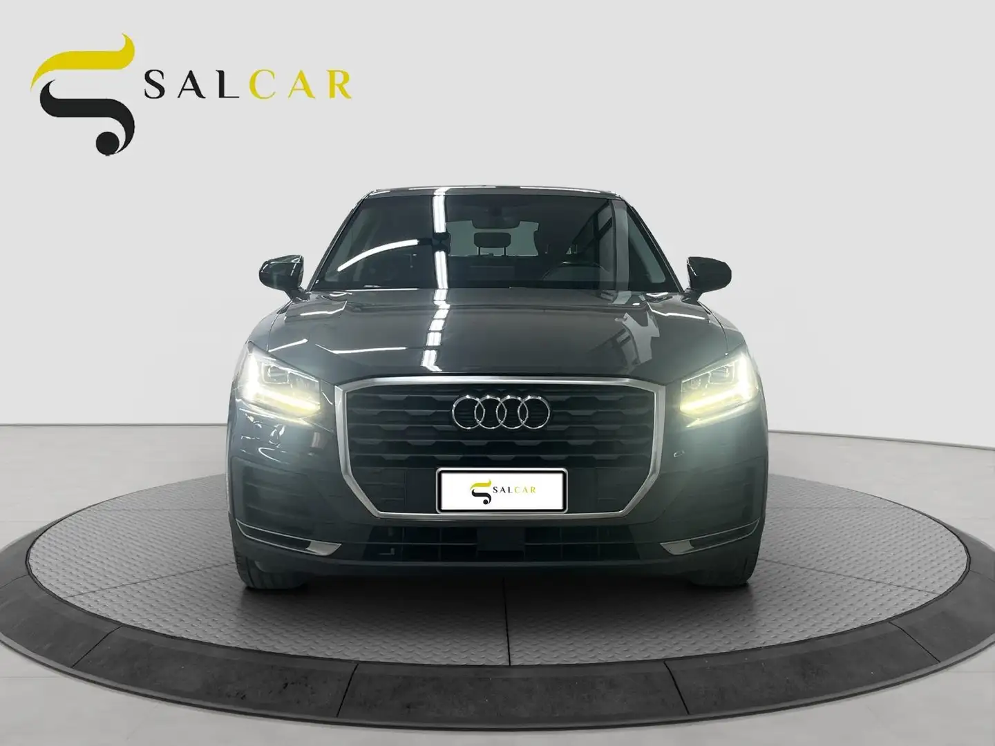 Audi Q2 1.6 tdi 116 CV Sport Manuale 2017 Grigio - 2