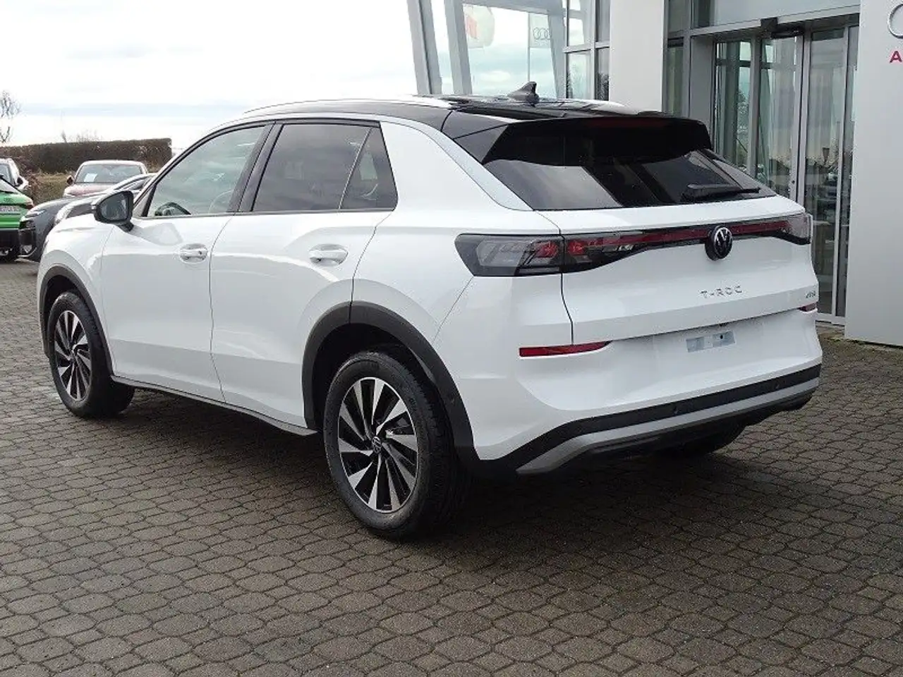 Volkswagen T-Roc 1.5 eTSI DSG Style - incl. WR 6