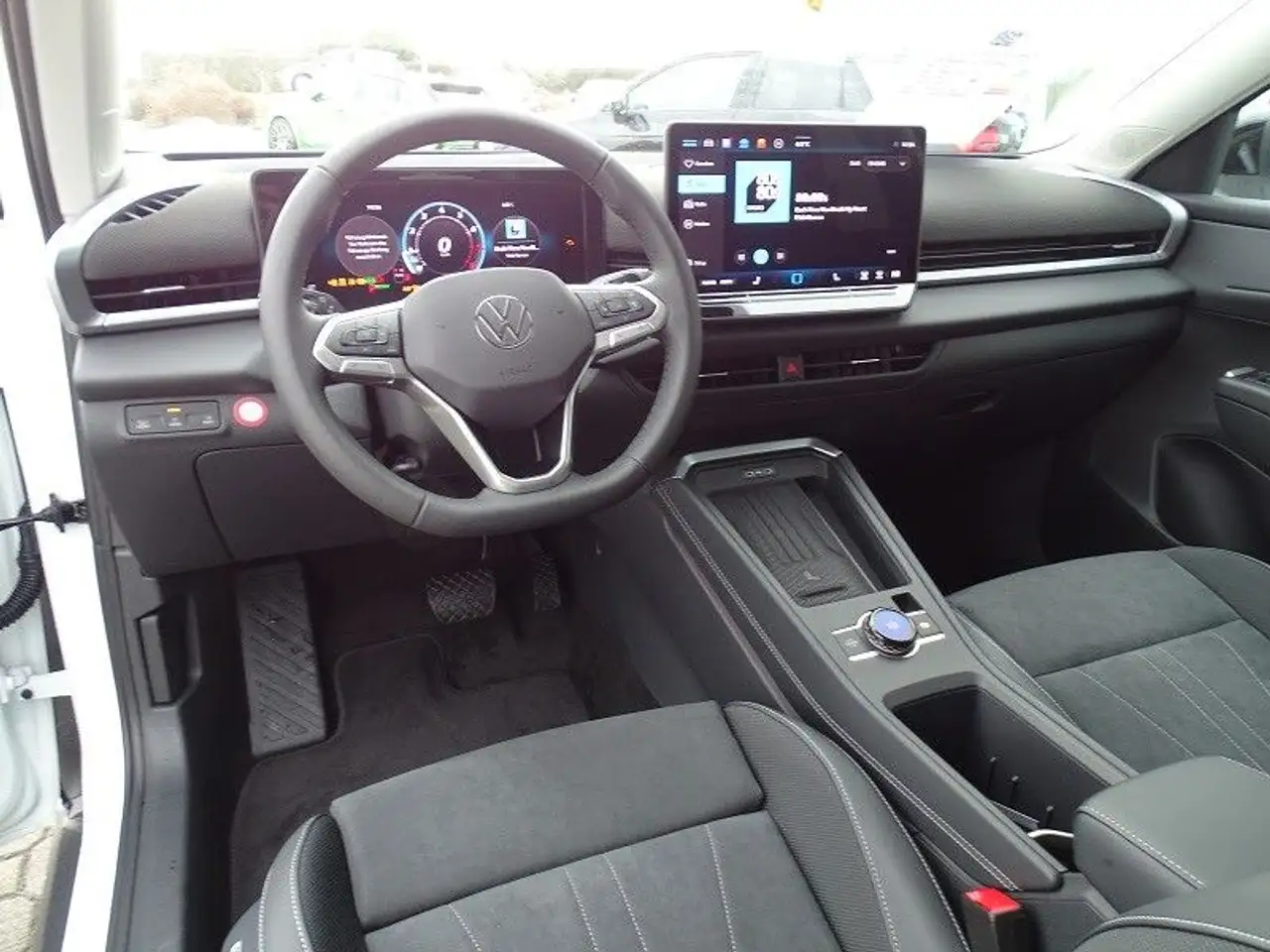 Volkswagen T-Roc 1.5 eTSI DSG Style - incl. WR 11