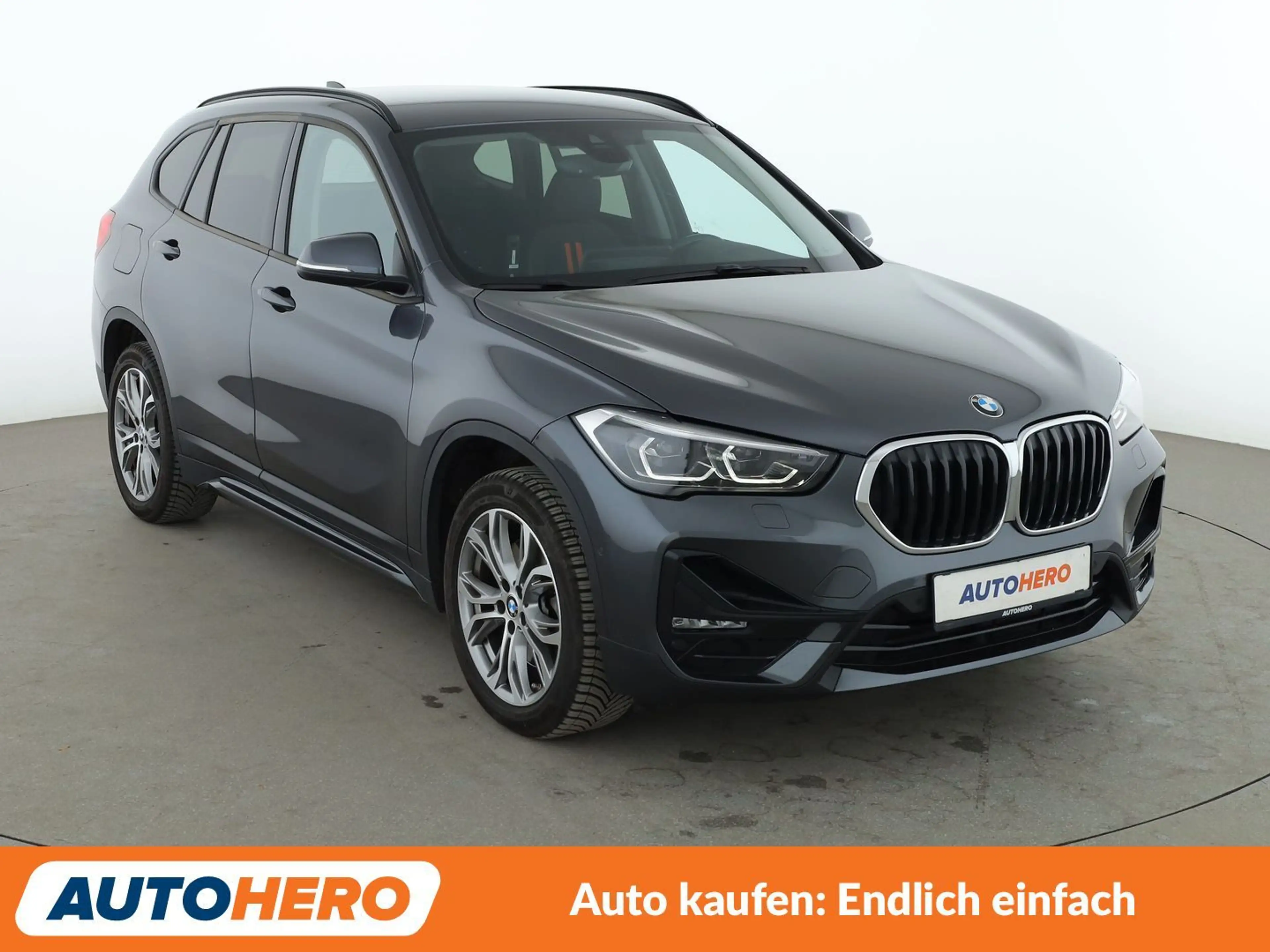 BMW X1 xDrive 20d Sport Line Aut.*NAVI*LED*HUD*CAM*PDC* — photo 8