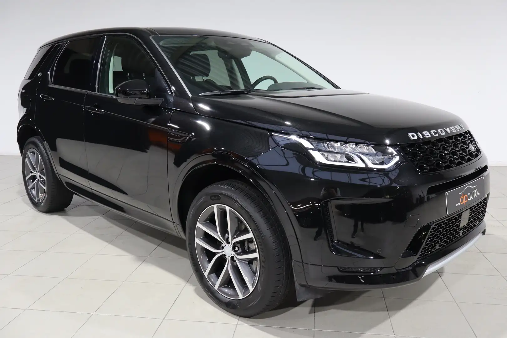 Land Rover Discovery Sport Discovery Sport P270e S Zwart - 2