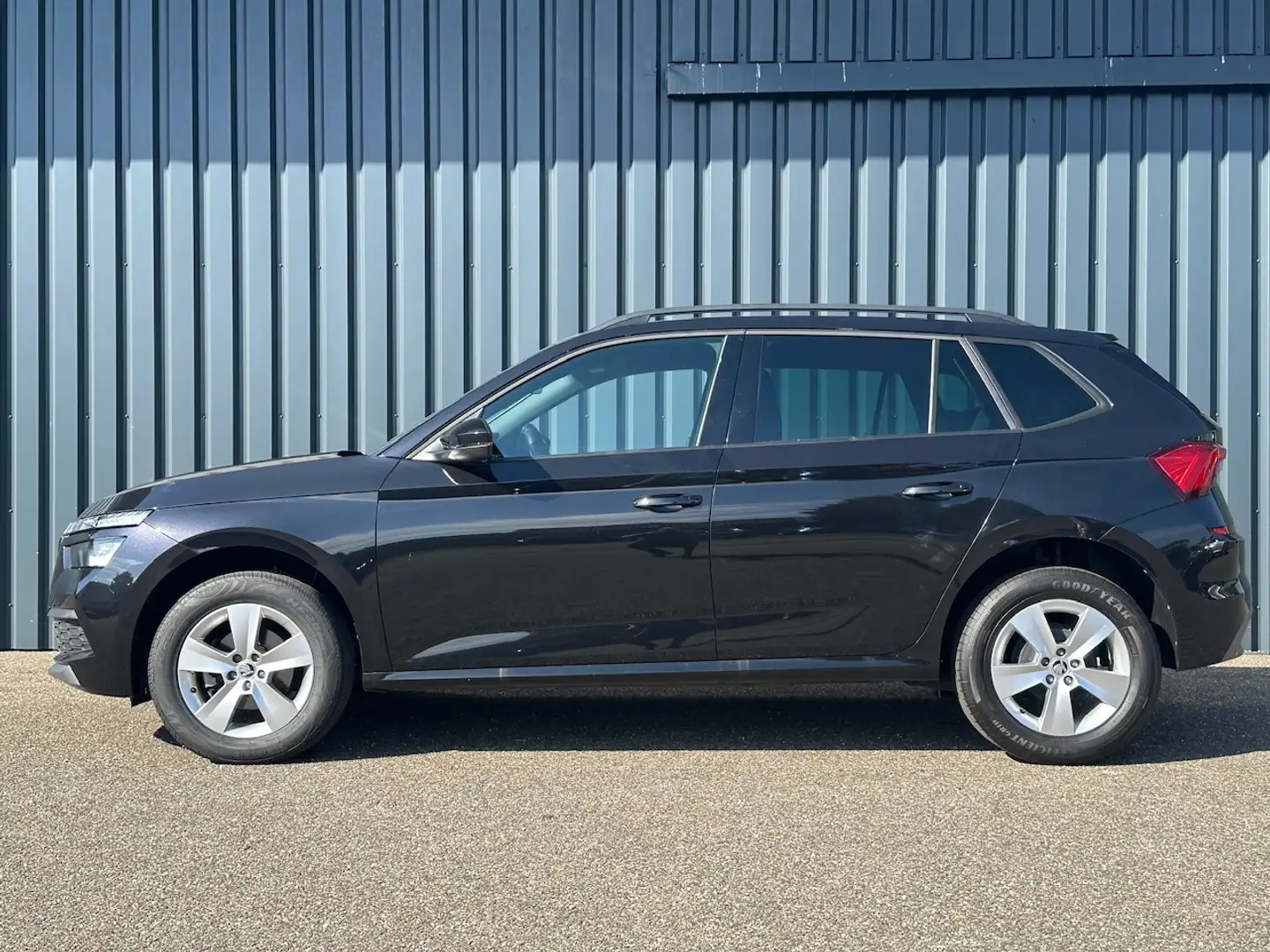 Skoda Kamiq 1.0 TSI 115pk Sport Business I Camera I PDC I Carp Noir - 2