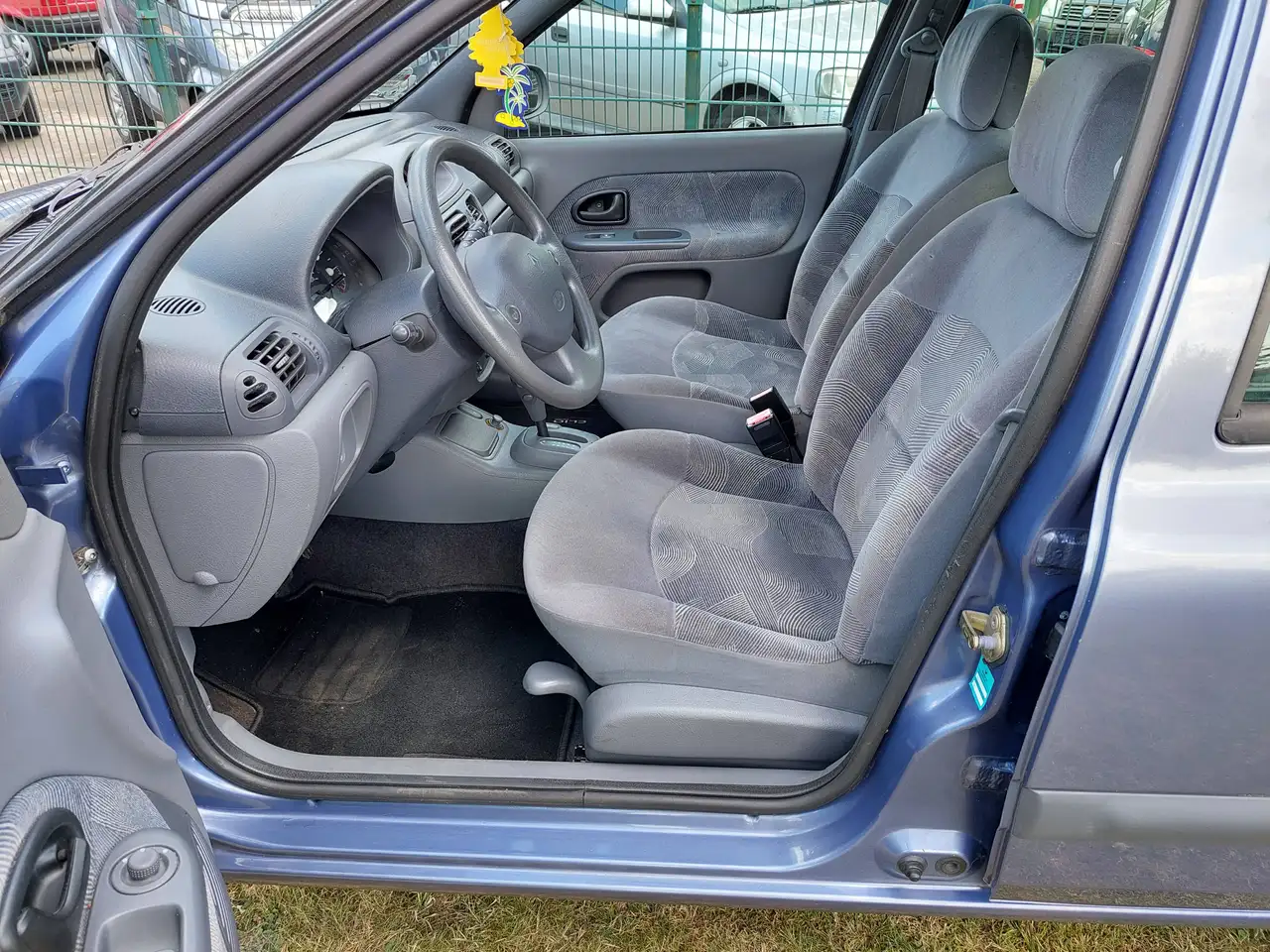 Renault Clio 1.6 Automatik RXE, foto 9