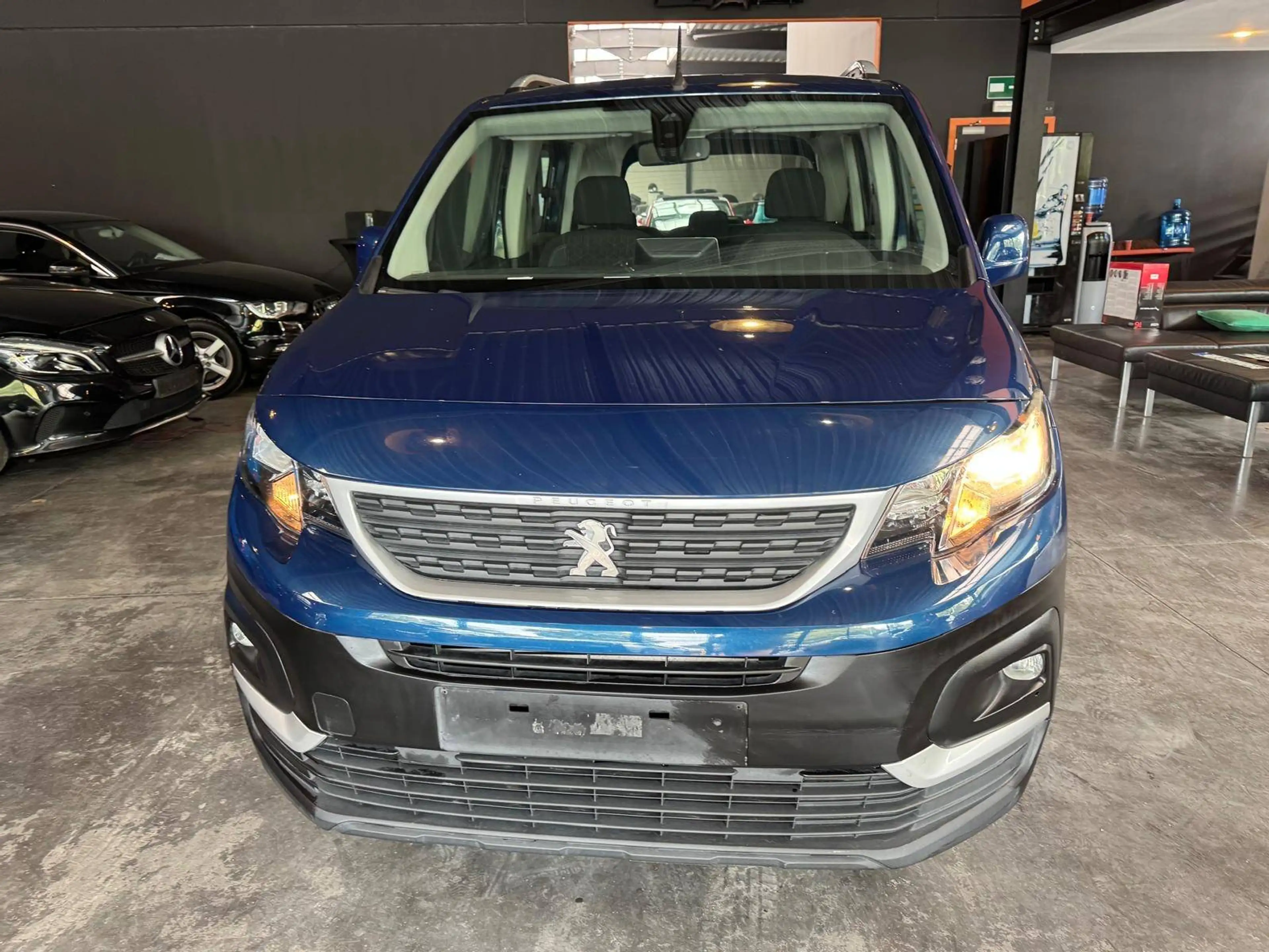 Peugeot Rifter 1.2 - A/C - NAVI - MEDIA/TEL - LIM/REG - CPTR — photo 2