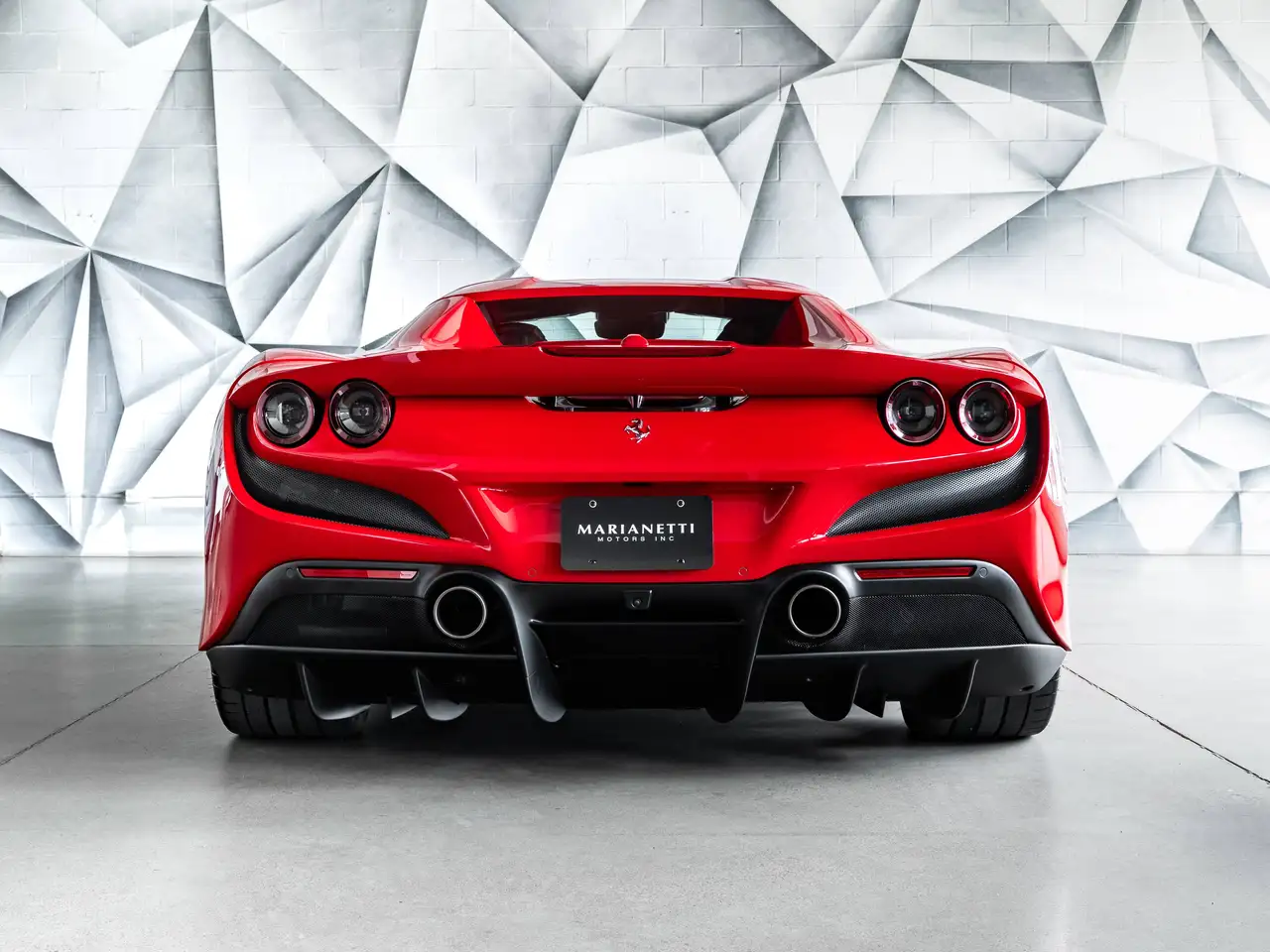 Ferrari F8 Spider снимка Ferrari F8 Spider