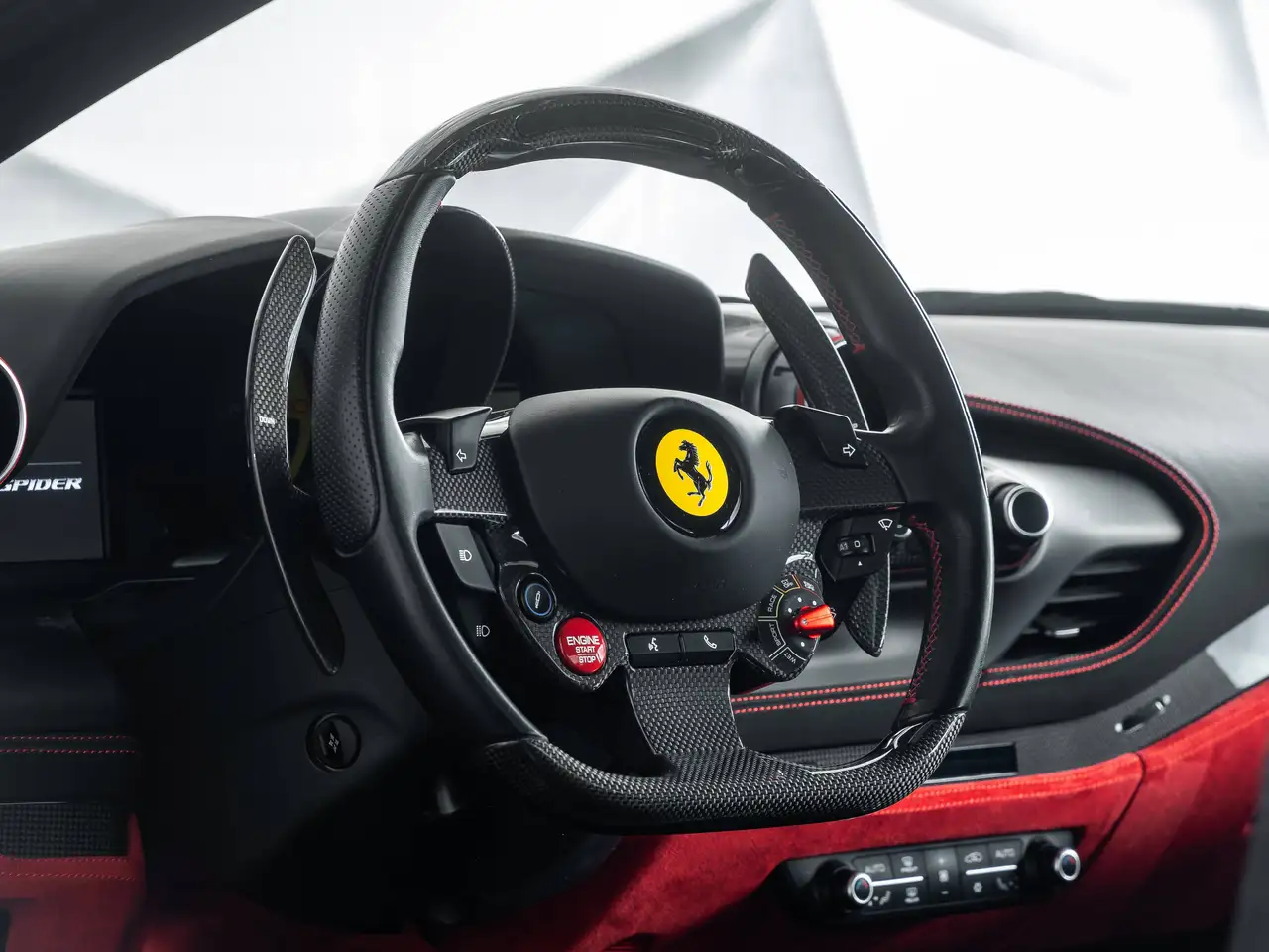 Ferrari F8 Spider снимка Ferrari F8 Spider