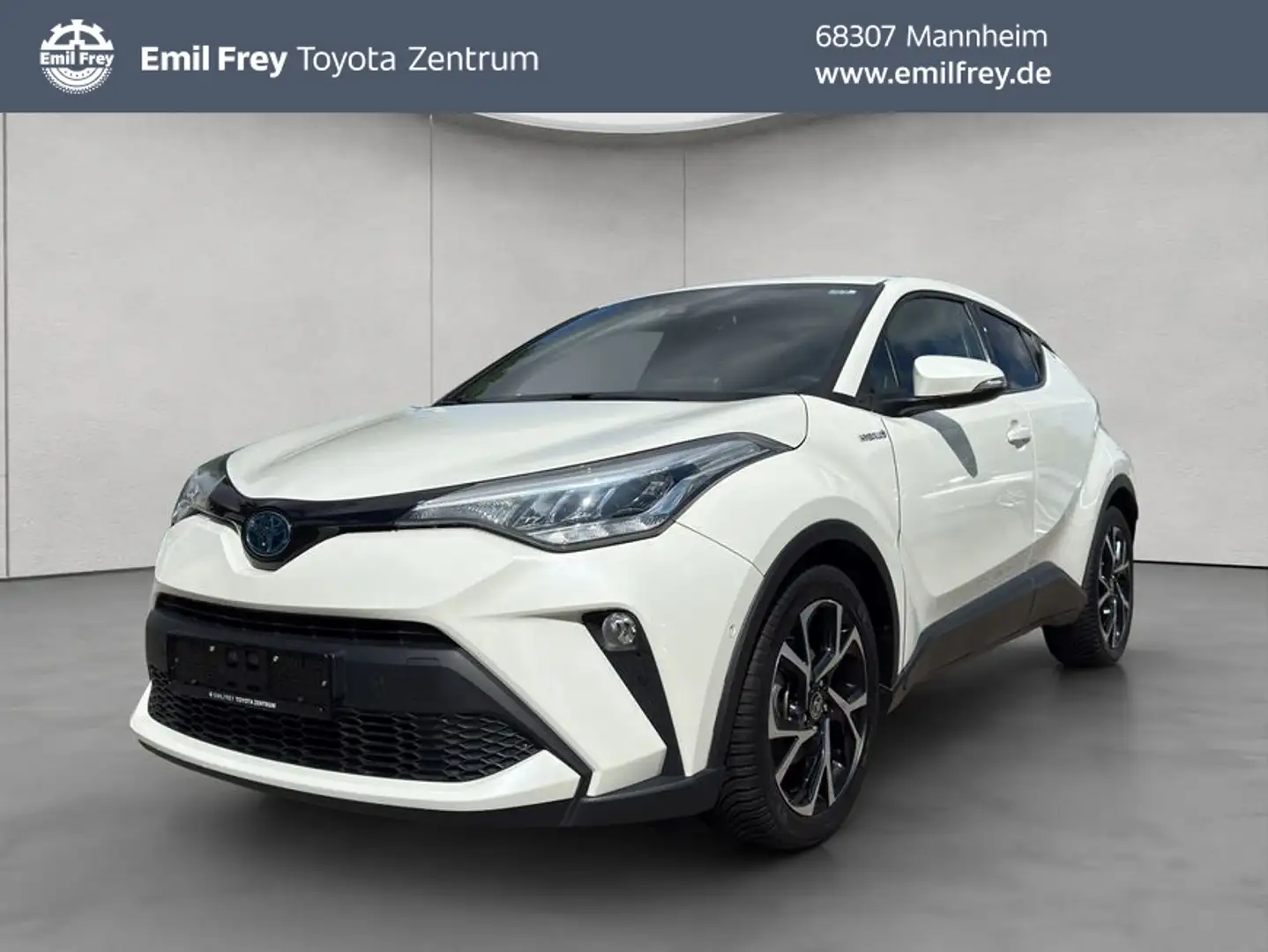 Toyota C-HR 2.0 Hybrid Team Deutschland Wit - 1
