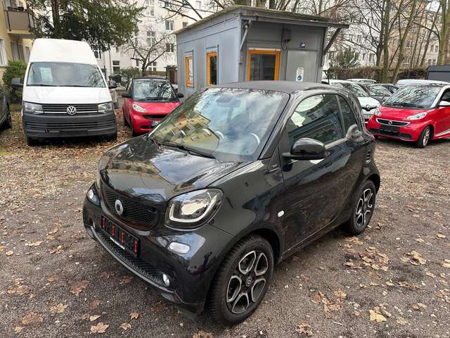 Imagine smart forTwo Basis 52 kW Aut. Leder Klima Navi VOLLAUSSTATTUNG!