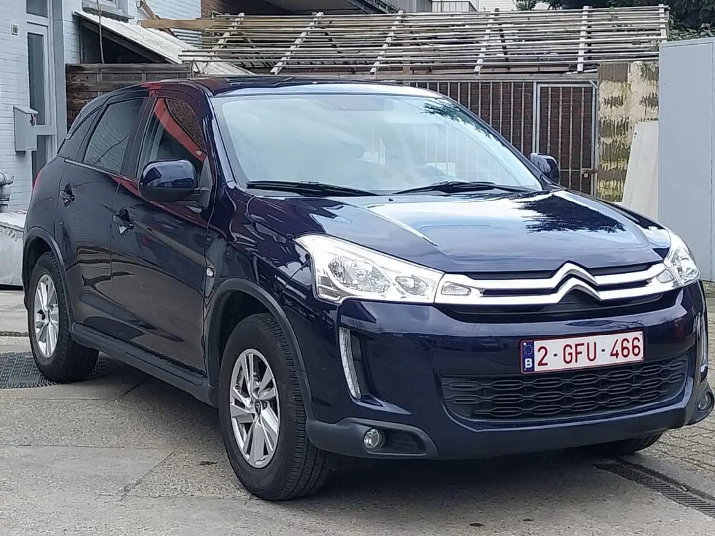 Citroen C4 Aircross Comfort trim Bleu - 1