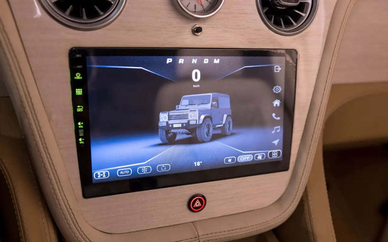 Land Rover DEFENDER D90 DNOVANTA, foto 12