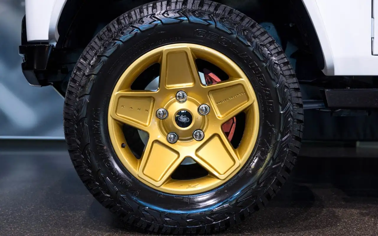 Land Rover DEFENDER D90 DNOVANTA, foto 7