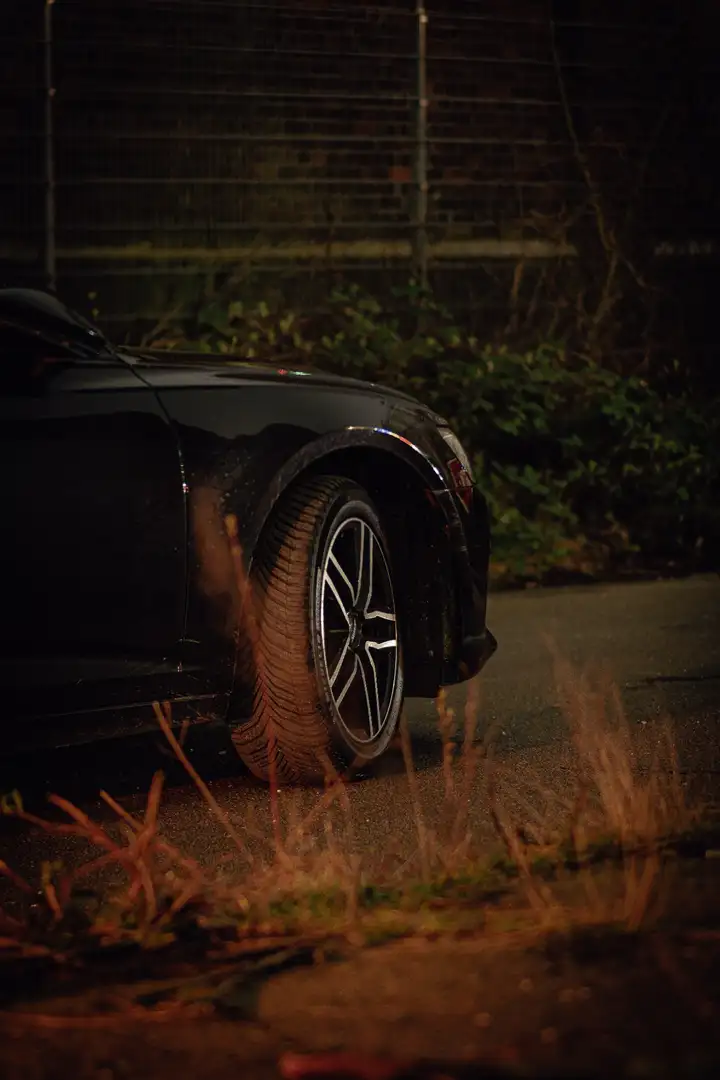 Audi A6 Avant 40 TDI MMI Navi+ Dig.Cockpit Ambiente 4-Zone Schwarz - 2