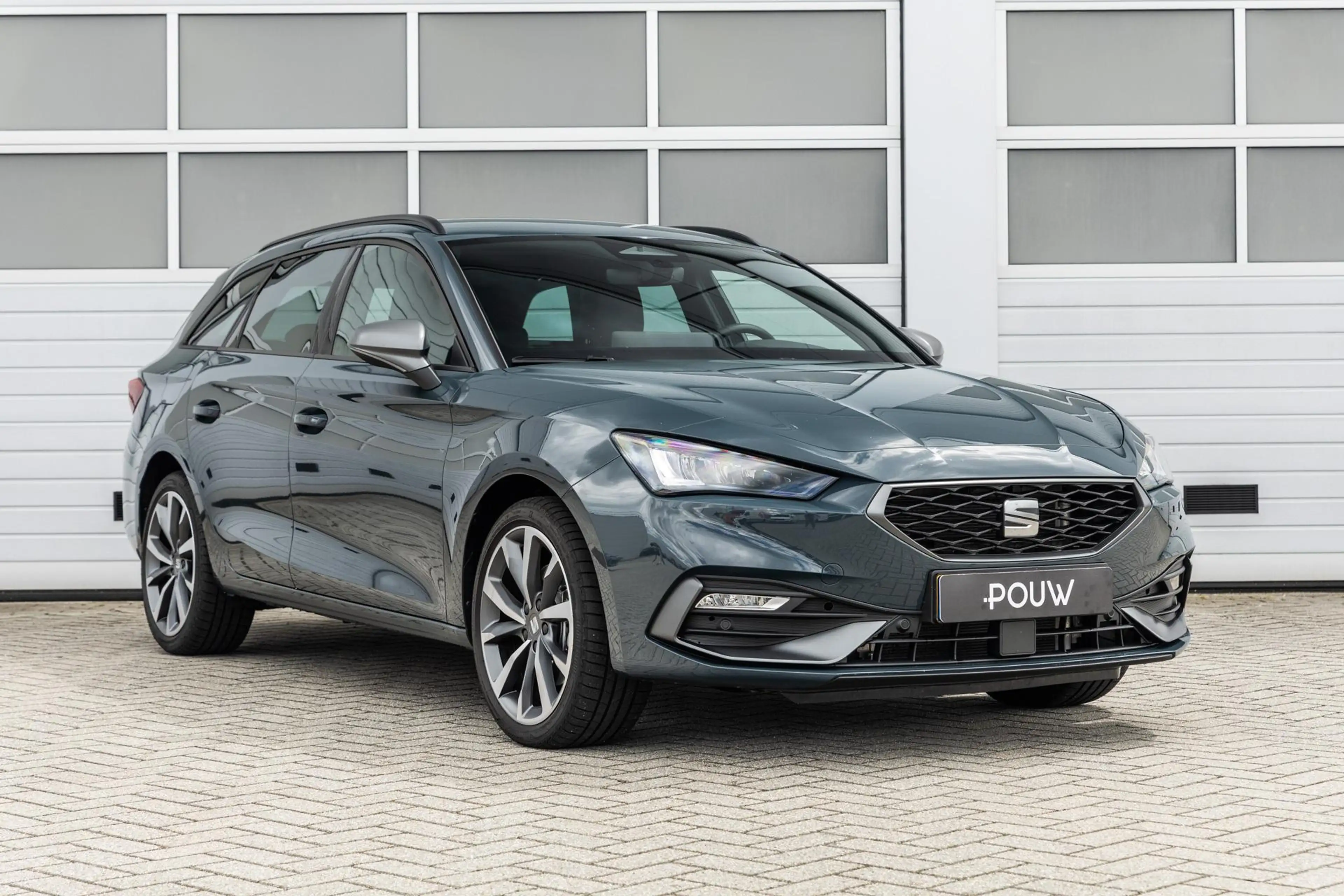 SEAT Leon e-Hybrid Sportstourer 1.5 TSI 204pk FR Business | Stoel-/ S — photo 9