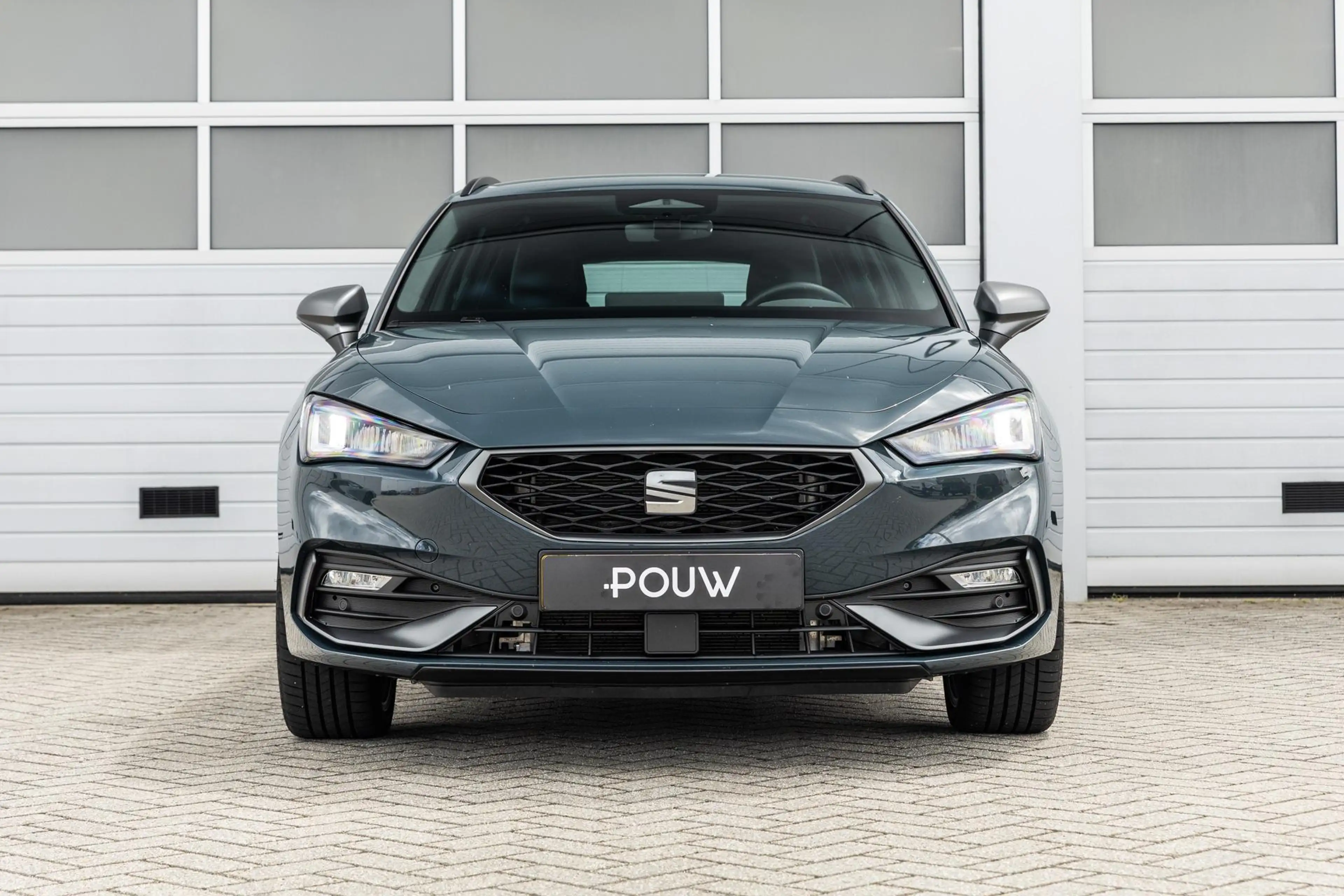 SEAT Leon e-Hybrid Sportstourer 1.5 TSI 204pk FR Business | Stoel-/ S — photo 7