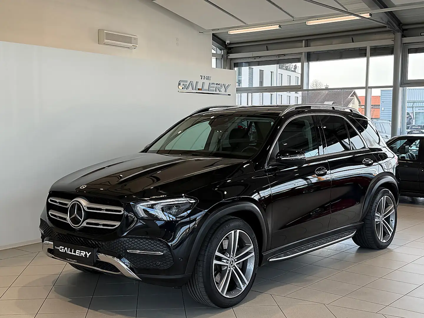 Mercedes-Benz GLE 350 de PHEV 4Matic Aut.*Panorama*AHK*Ambiente*Sitzk... Schwarz - 2
