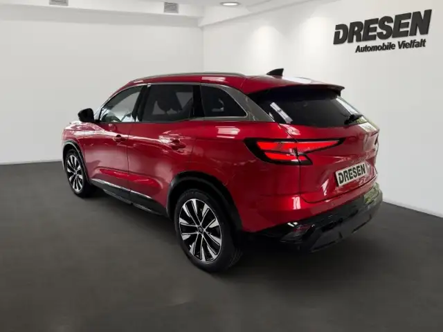 Renault Austral view 4