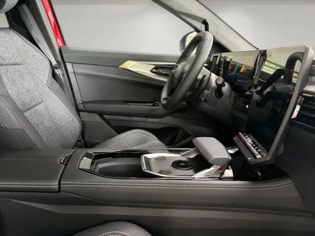 Renault Austral view 14