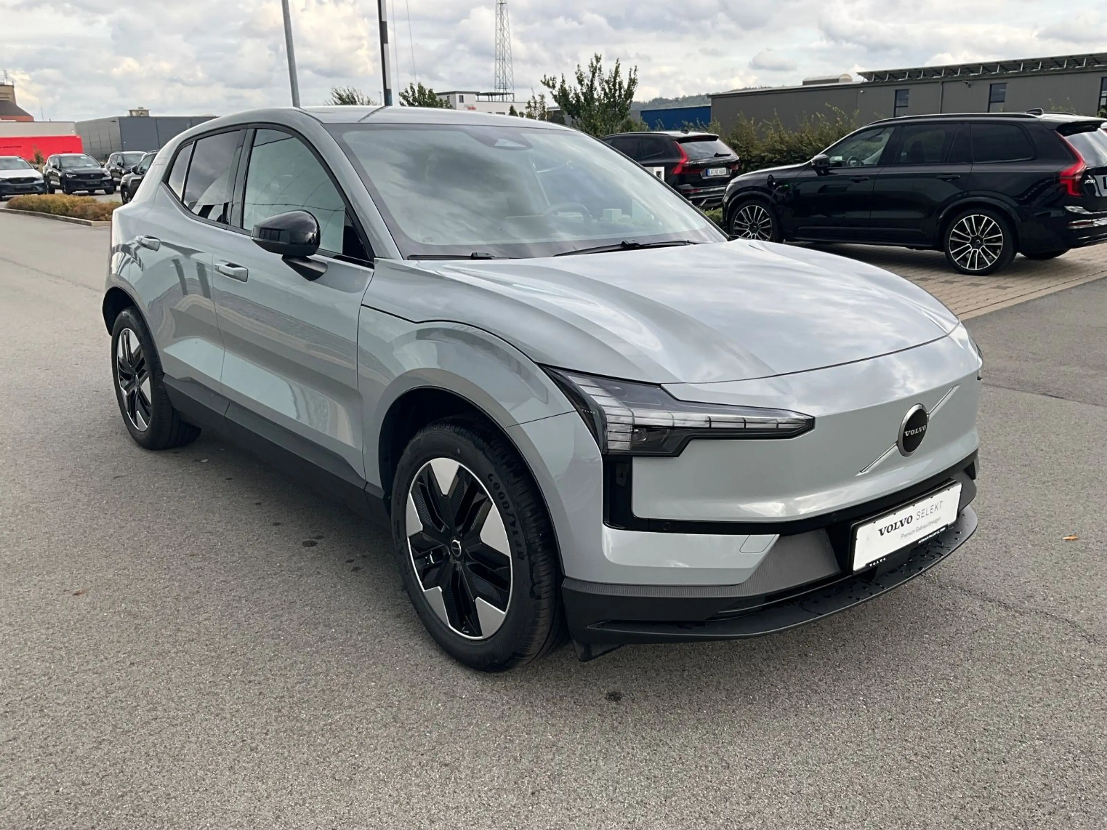 Volvo EX30 Plus 2WD — photo 7