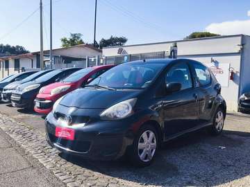 Aygo I 2005 5p 1.0 Sol Connect Red Edition