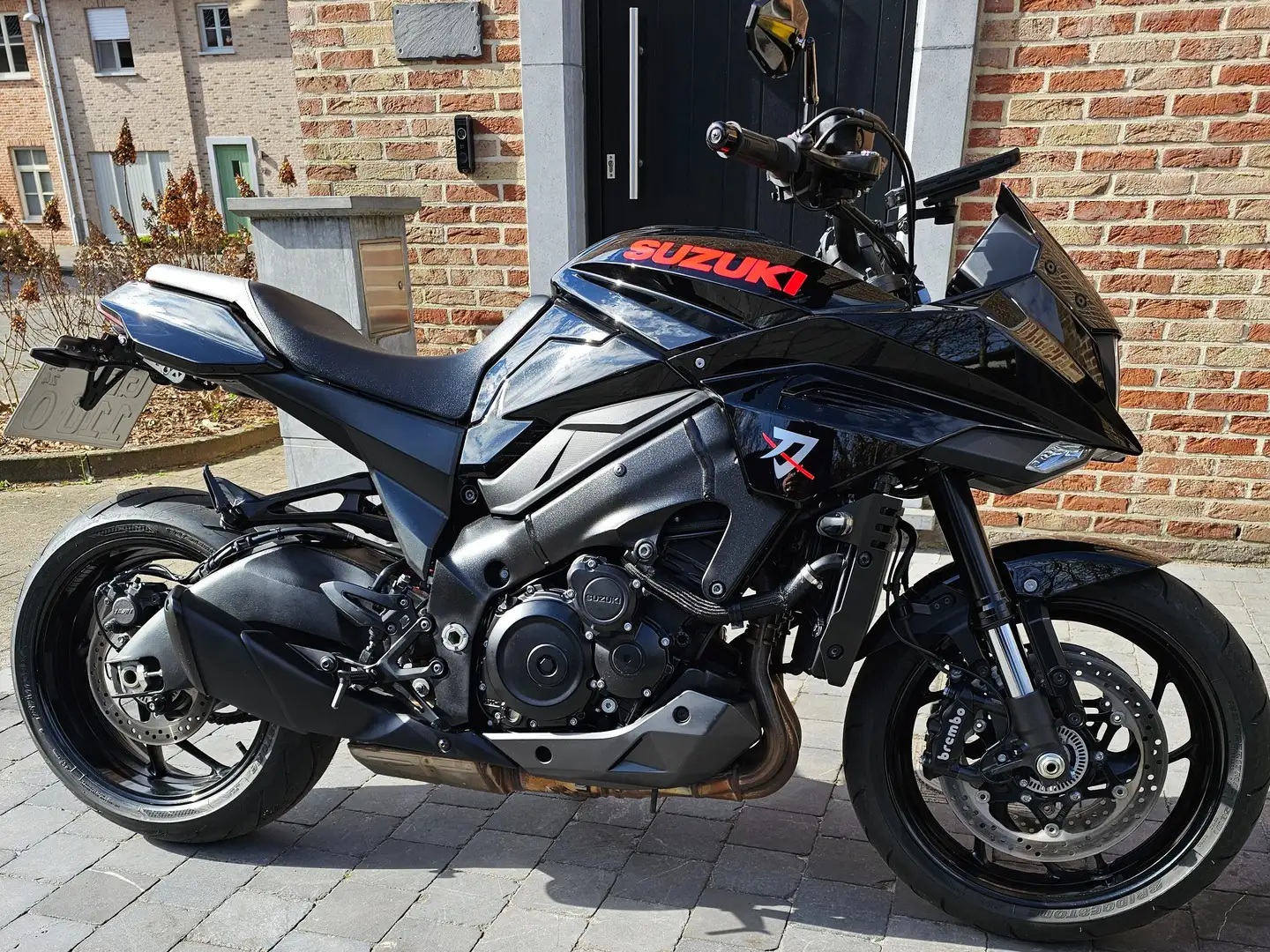 Suzuki GSX-S 1000 Katana Negru - 1