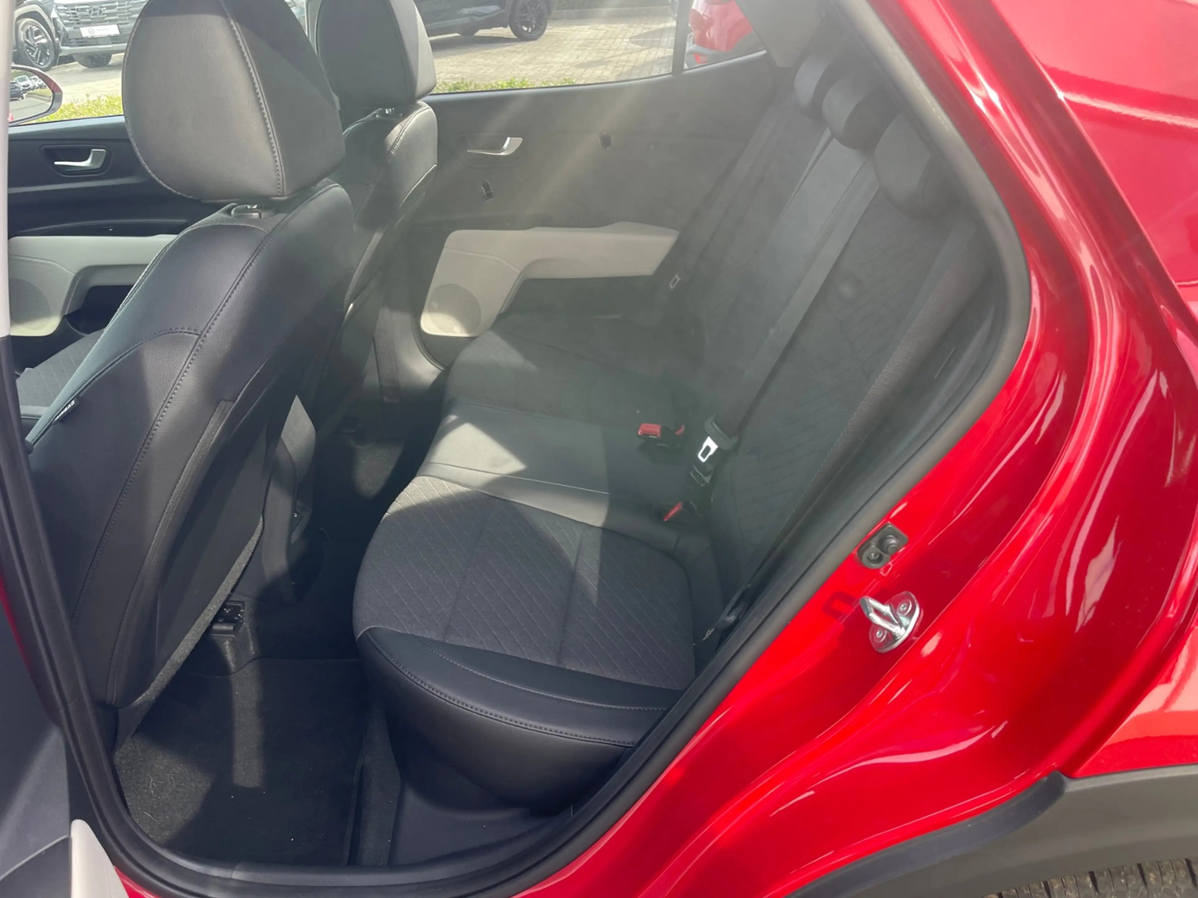 Kia Stonic GT-Line 1,0 115PS *neues Modell* LED Klimaaut SHZ — photo 11
