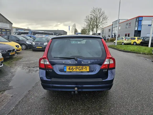 Volvo V70 view 15