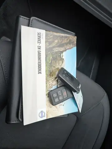 Volvo V70 view 7