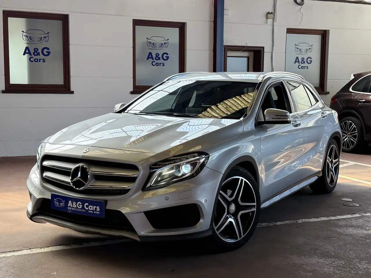 Mercedes-Benz GLA 180