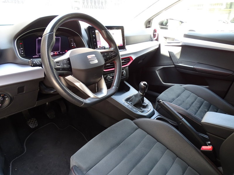 SEAT Ibiza 1.0 EcoTSI FR Business Intense|Camera|Adaptive|Car — photo 6