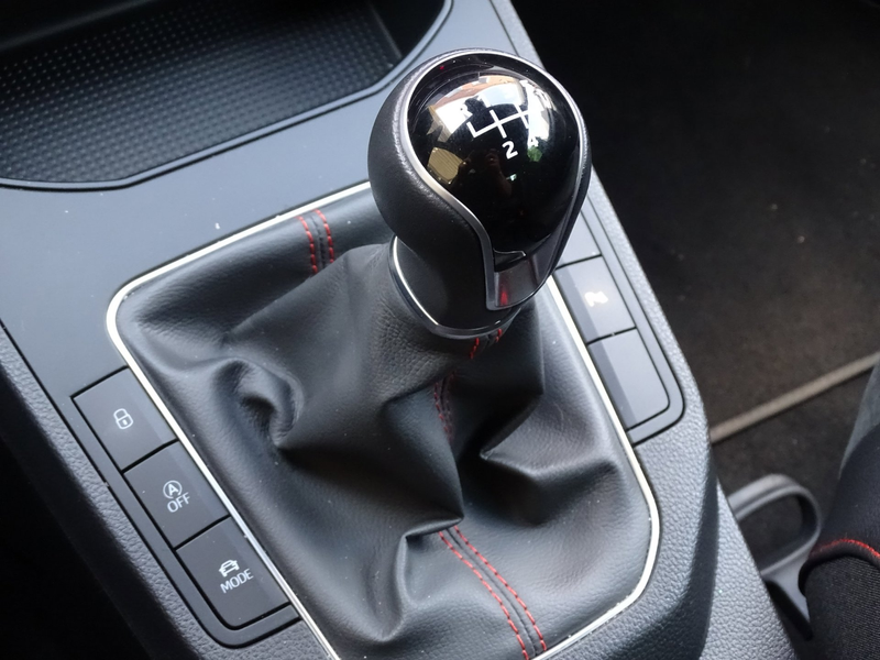 SEAT Ibiza 1.0 EcoTSI FR Business Intense|Camera|Adaptive|Car — photo 15