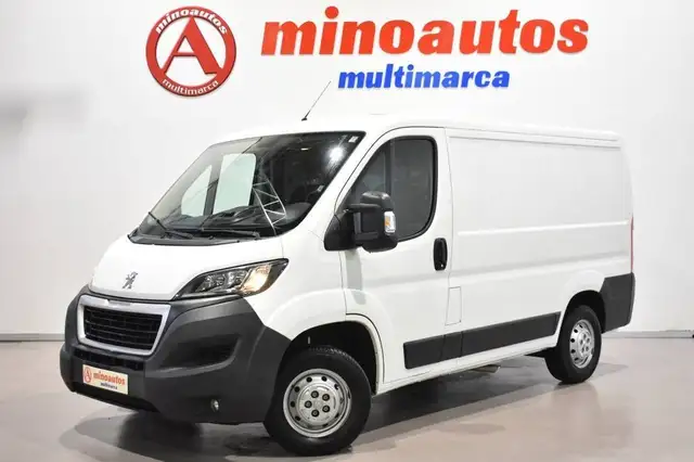 Peugeot Boxer FURGÓN 330 L1H1 2.0 BLUEHDI 110 CV PACK PREMIUM