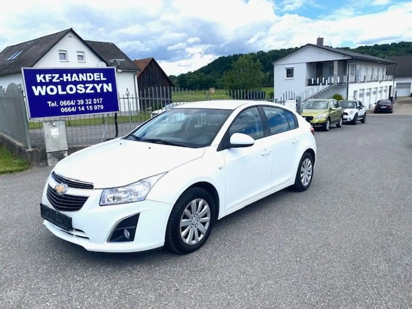 Chevrolet Cruze 1,4 Turbo ECO LT NEUES PICKERL 3-2026 Wit - 1