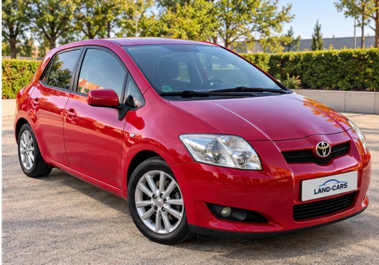 Toyota Auris Auris 1.6 VVT-i Active Active Rojo - 2
