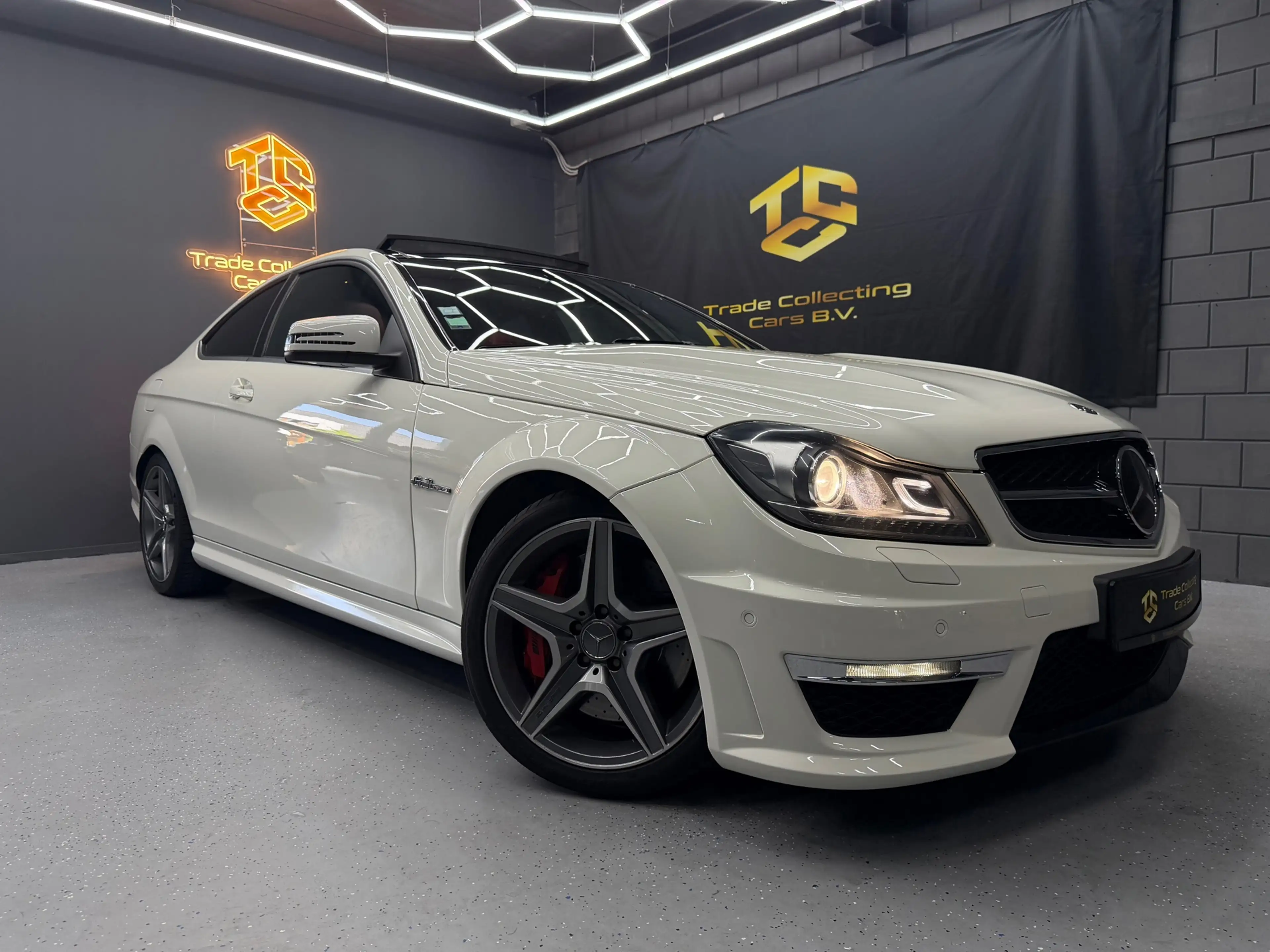 Mercedes-Benz C 63 AMG Coupé Performance Colletings item Vol opties — photo 4