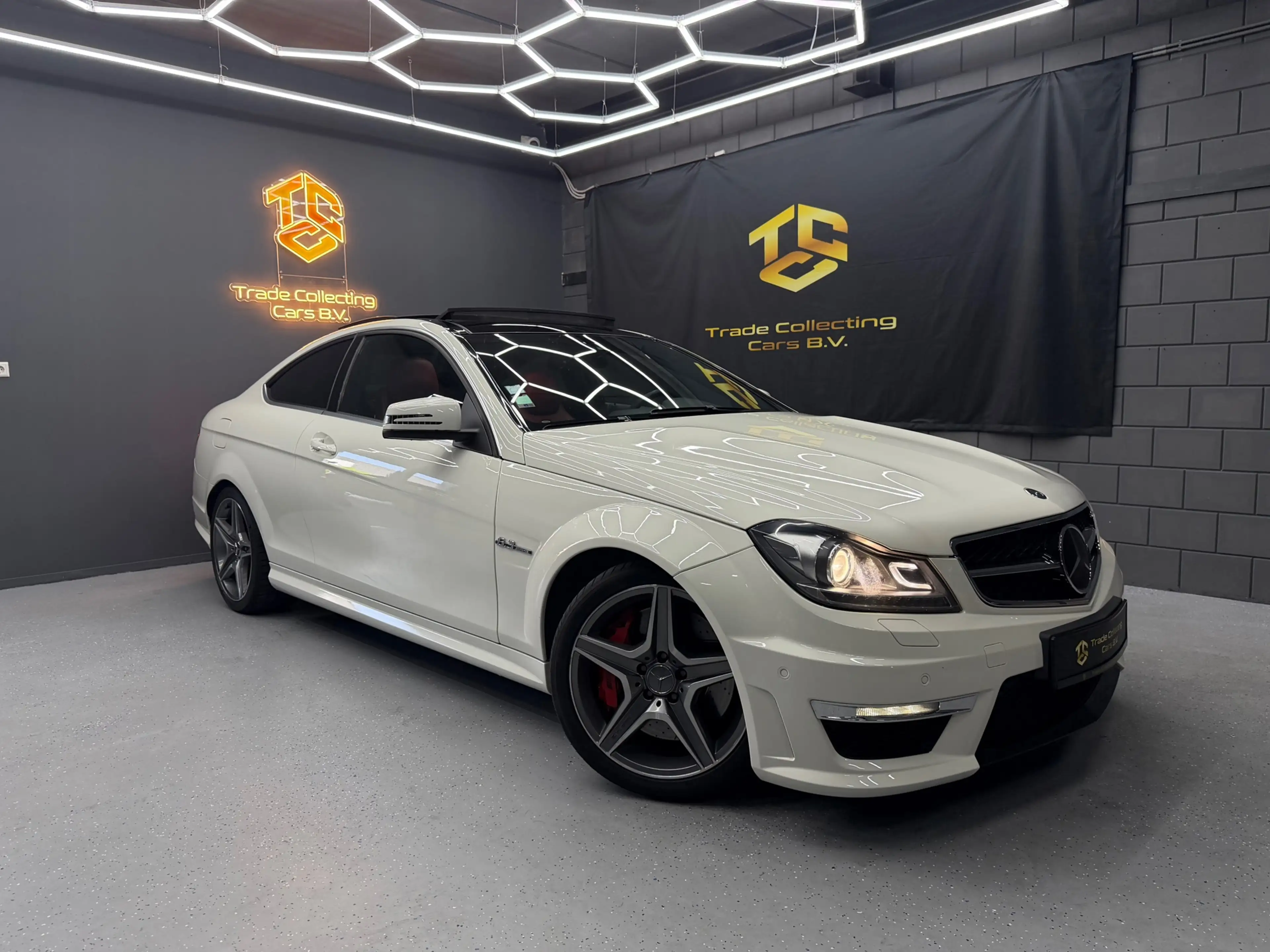 Mercedes-Benz C 63 AMG Coupé Performance Colletings item Vol opties — photo 3