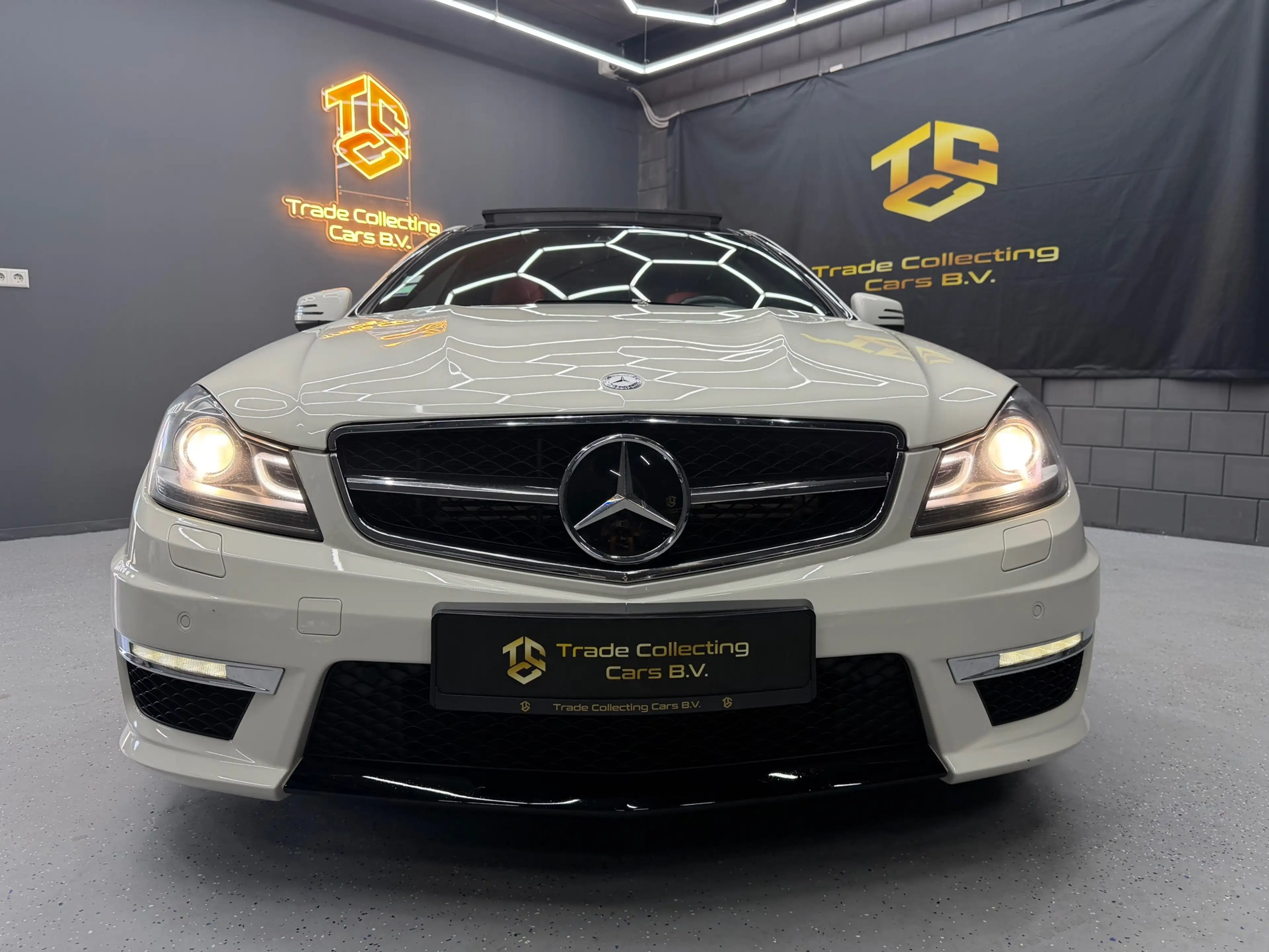 Mercedes-Benz C 63 AMG Coupé Performance Colletings item Vol opties — photo 6