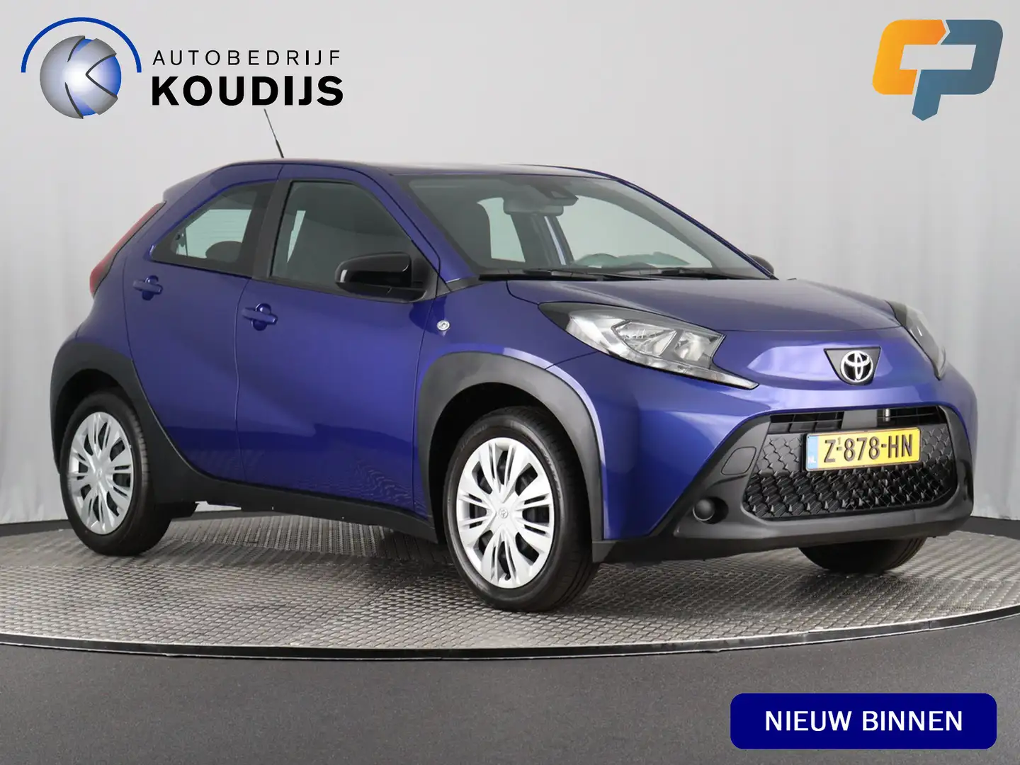 Toyota Aygo X 1.0 VVT-i S-CVT Play (NL-Auto / Camera / ACC / Car Blauw - 1